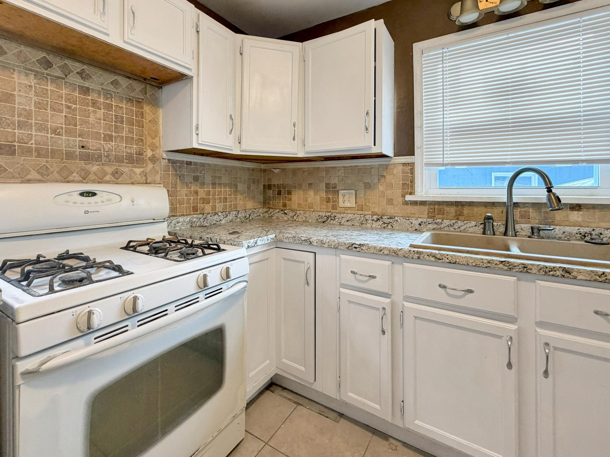 504 Edgewood Avenue Property Photo 16