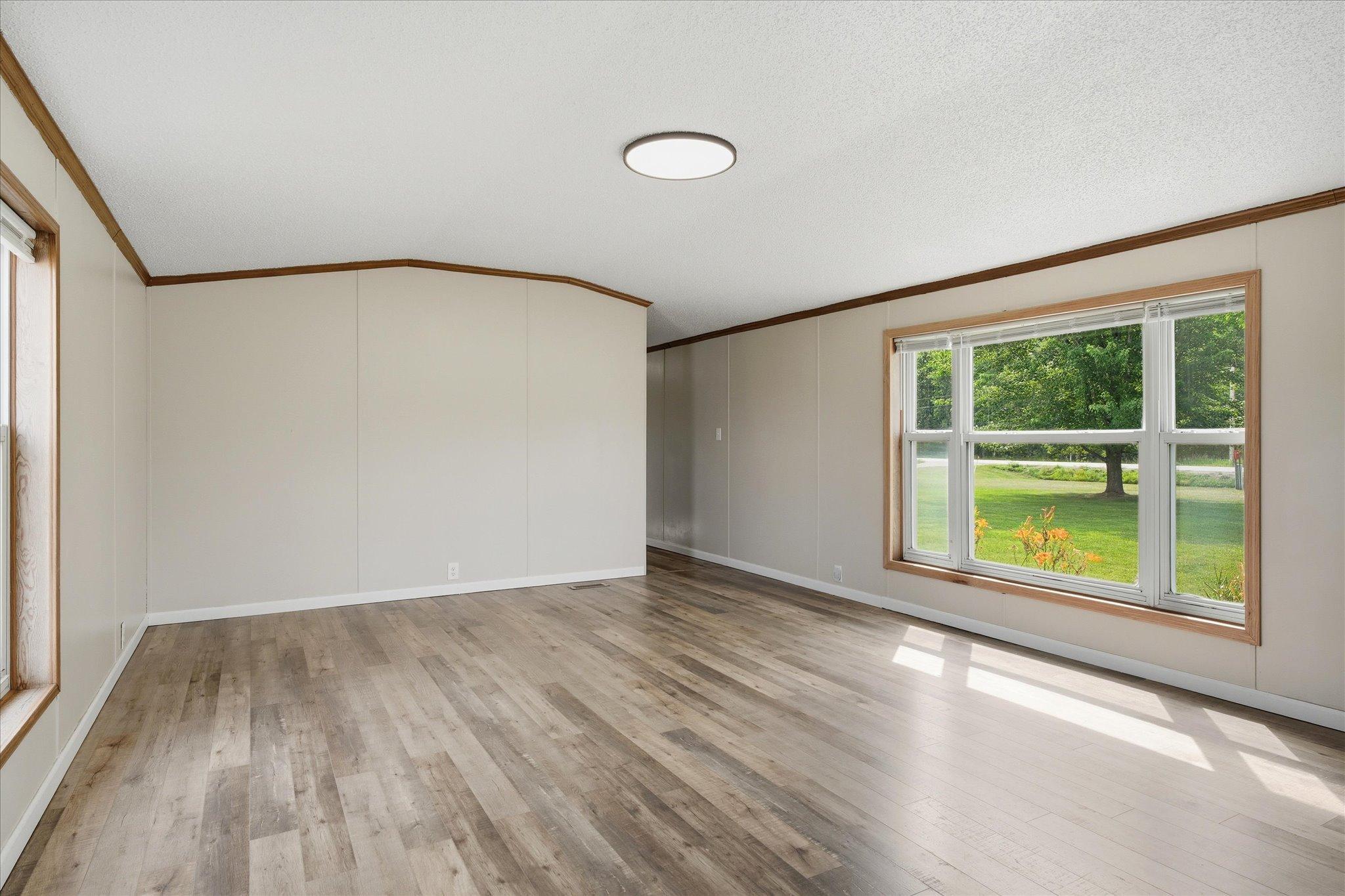 9528 Quail Road Property Photo 8