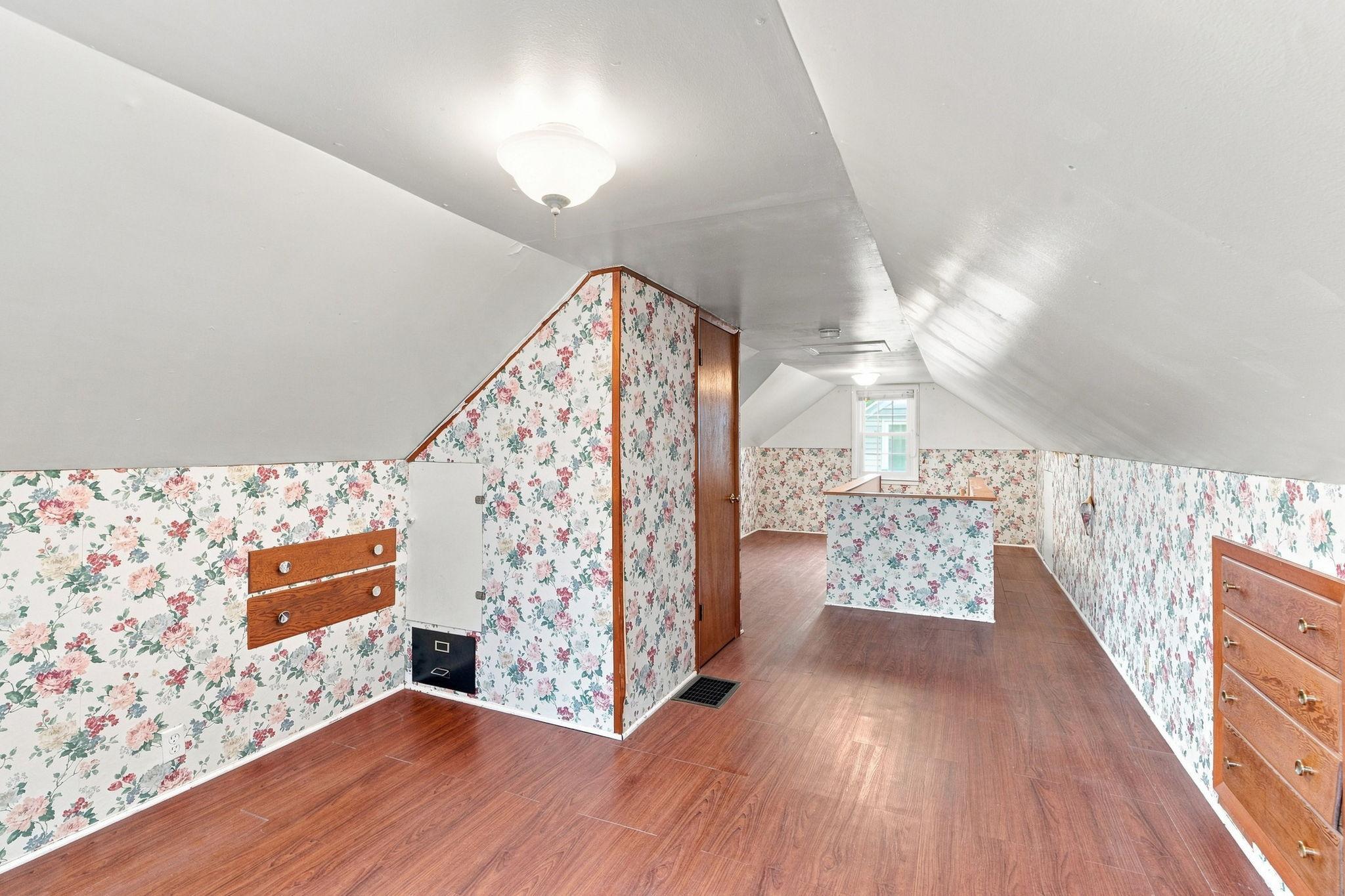3326 Lincoln Street Ne Property Photo 26
