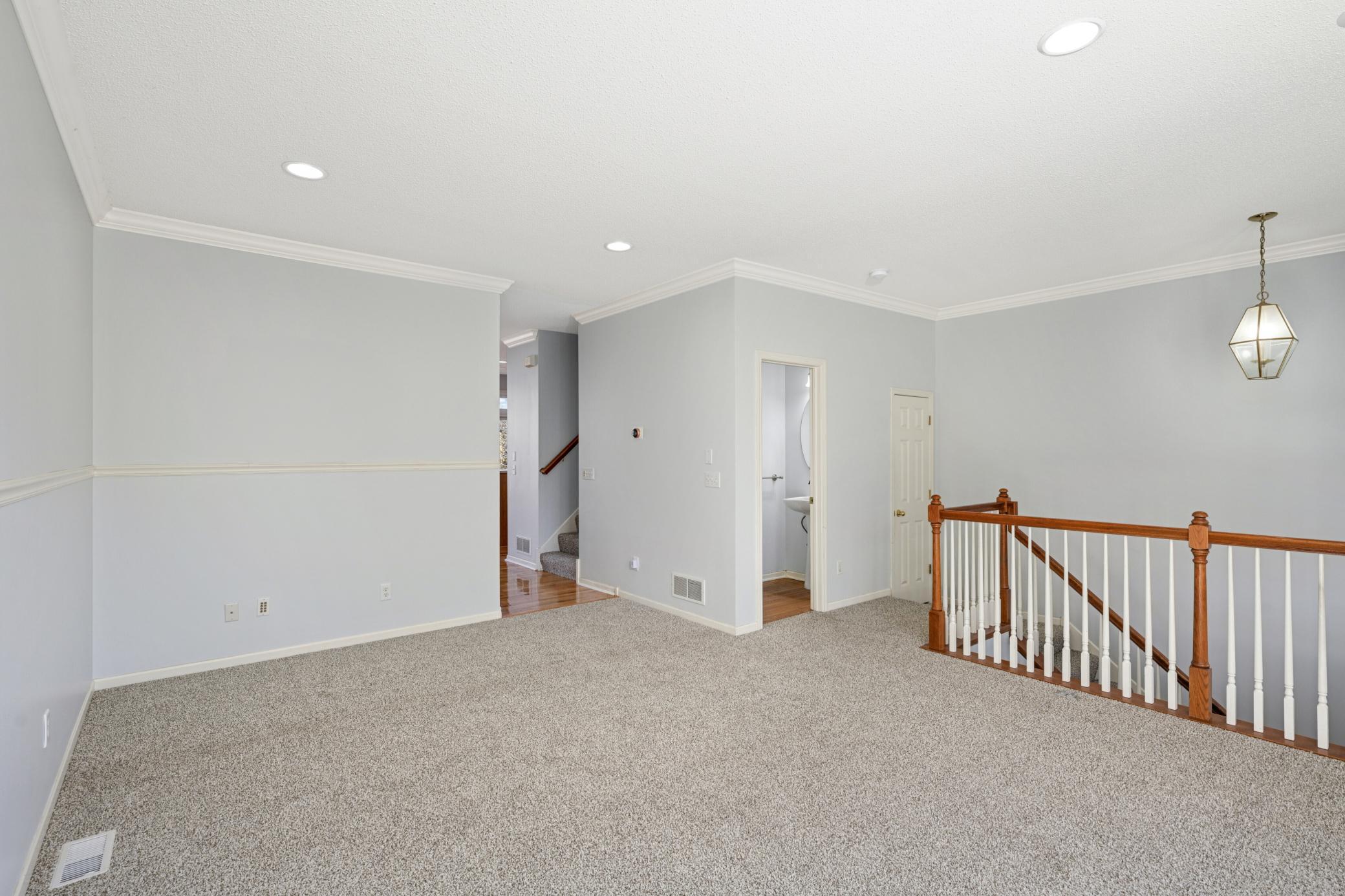 15729 Porchlight Lane Property Photo 9