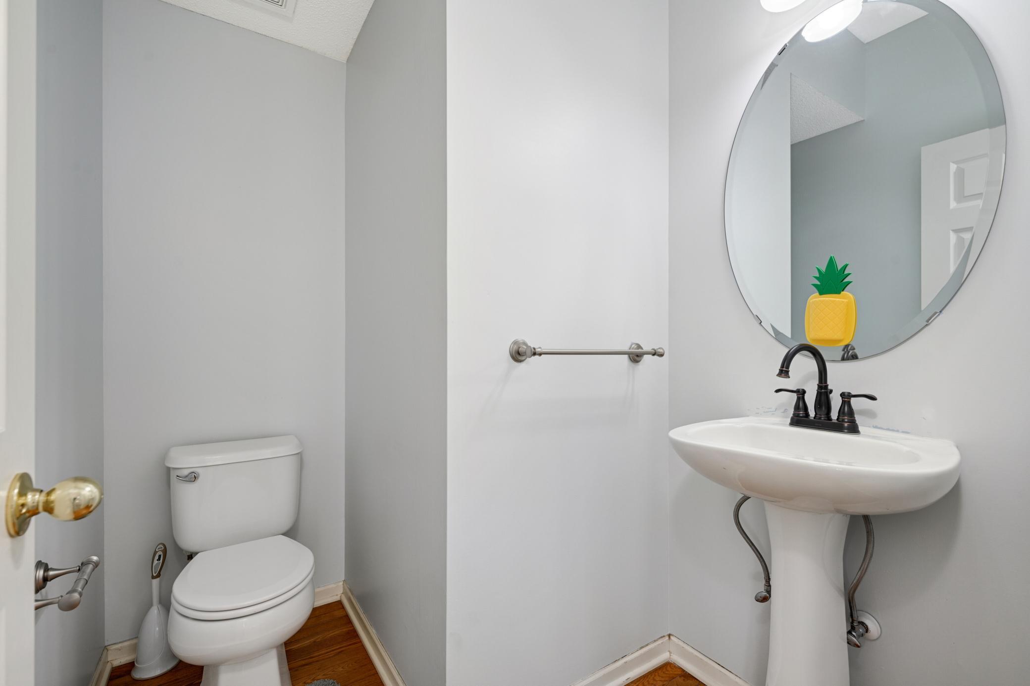 15729 Porchlight Lane Property Photo 10