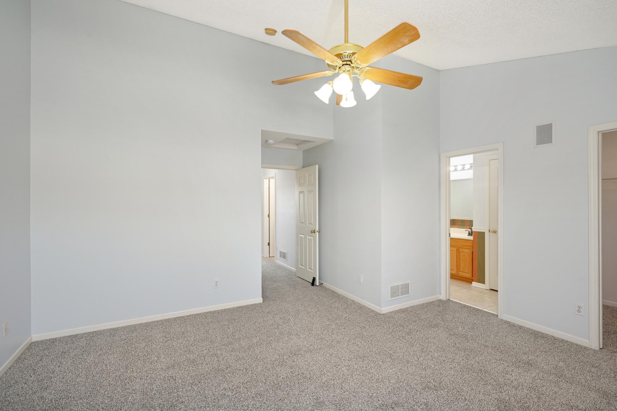 15729 Porchlight Lane Property Photo 20