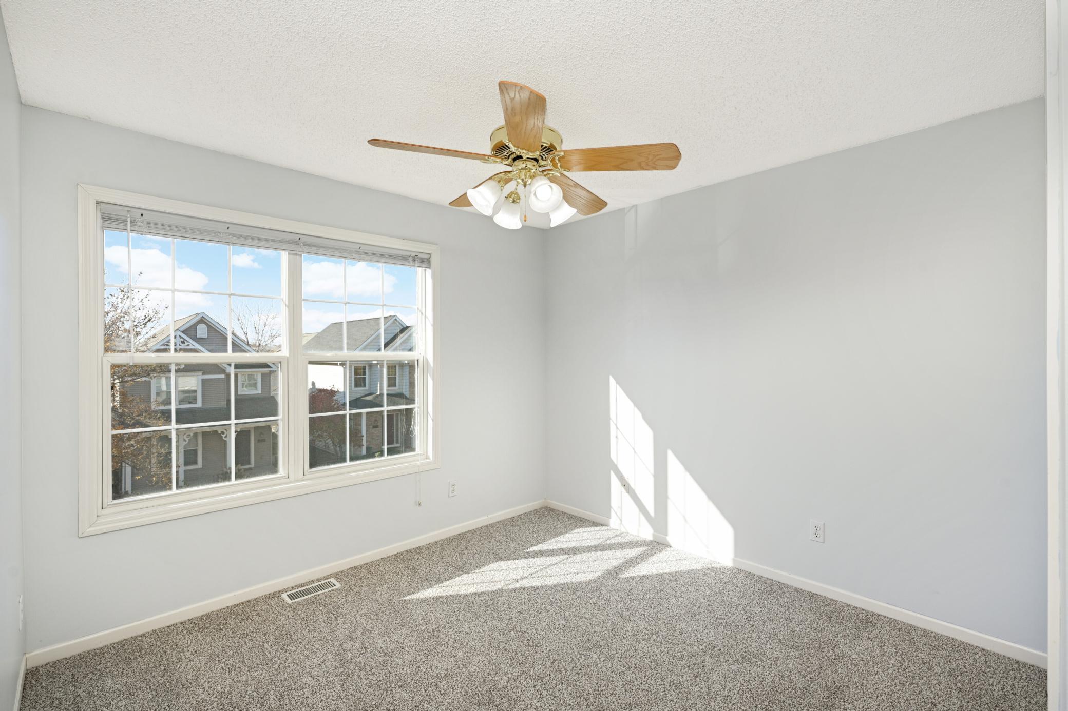 15729 Porchlight Lane Property Photo 25