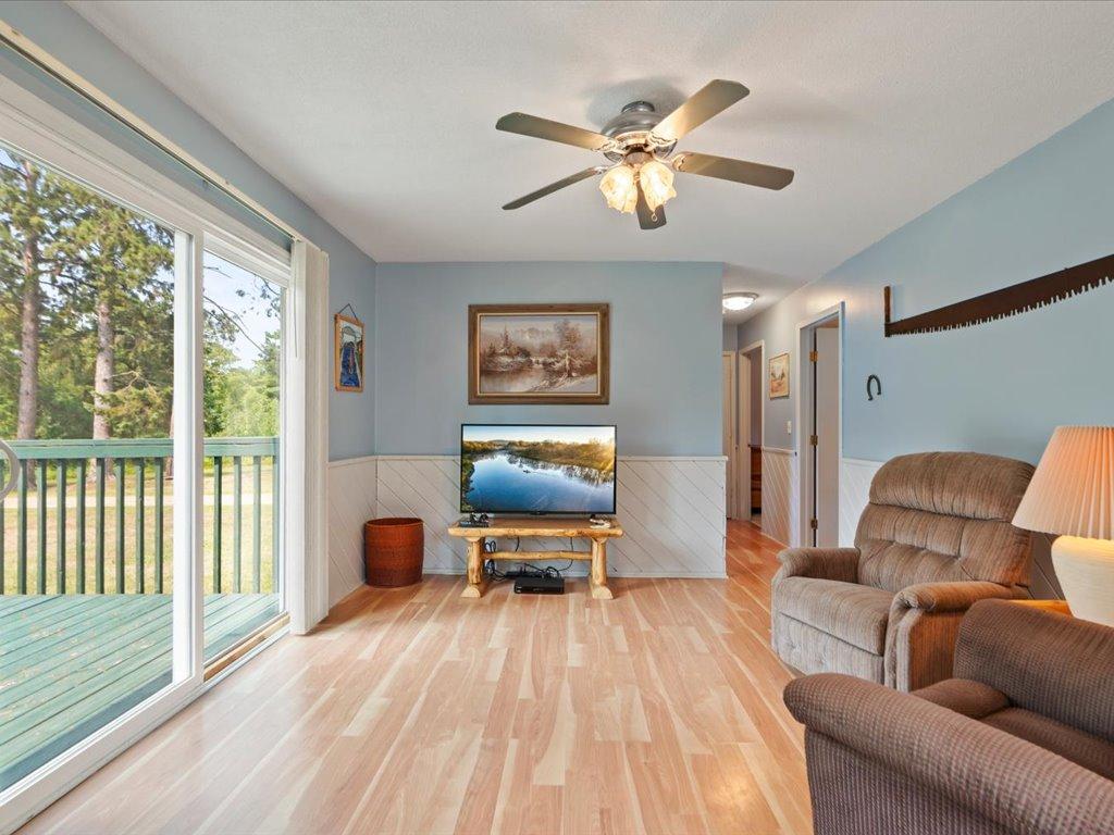 1066 8th Avenue Ne Property Photo 5