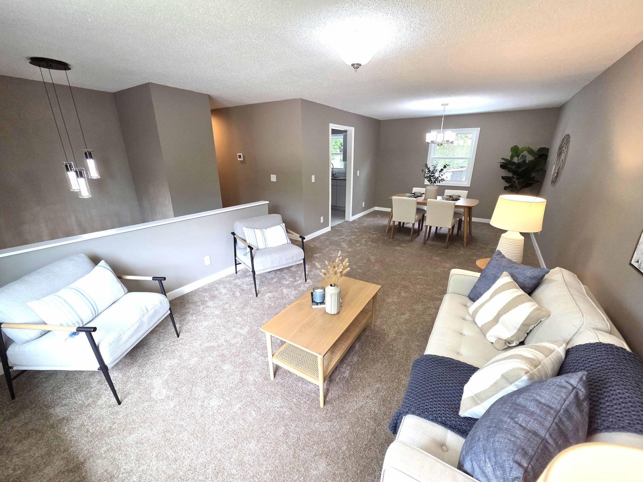 13316 Valley Forge Lane N Property Photo 5