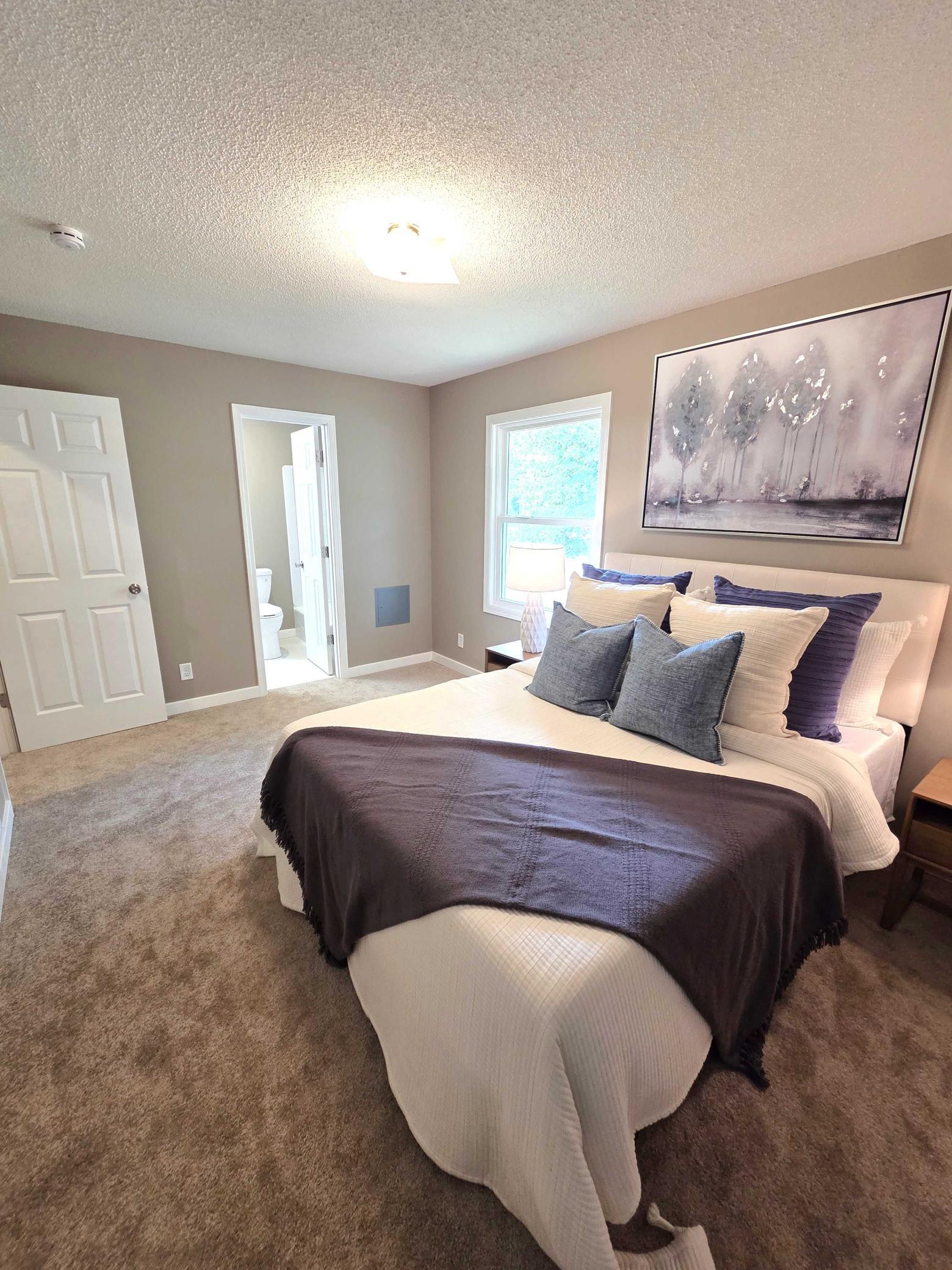 13316 Valley Forge Lane N Property Photo 13
