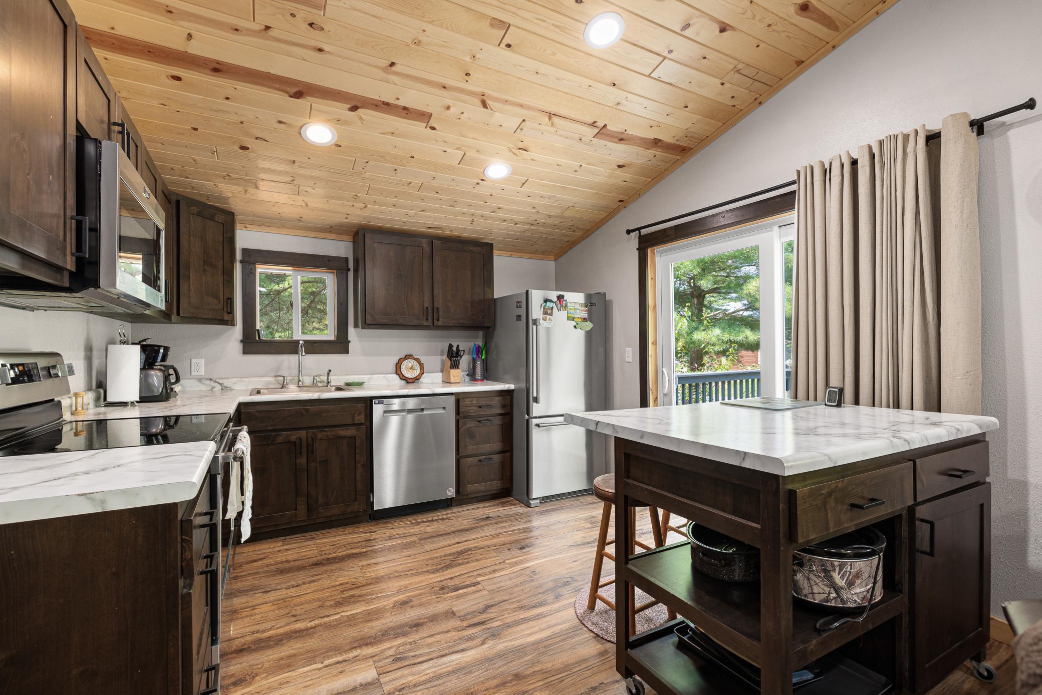 33181 Hickory Lane Property Photo 4