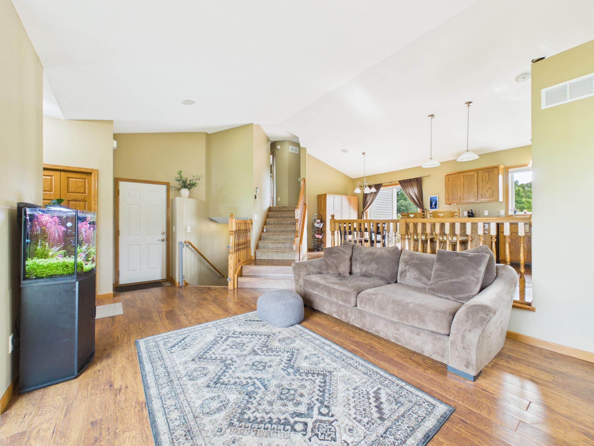 4728 4th Street Loop Ne Property Photo 9