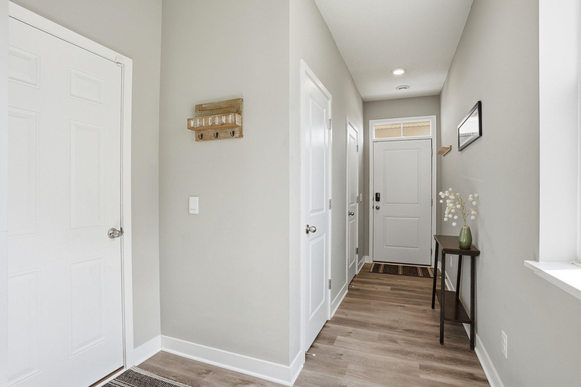 20983 Flaxton Lane Property Photo 7