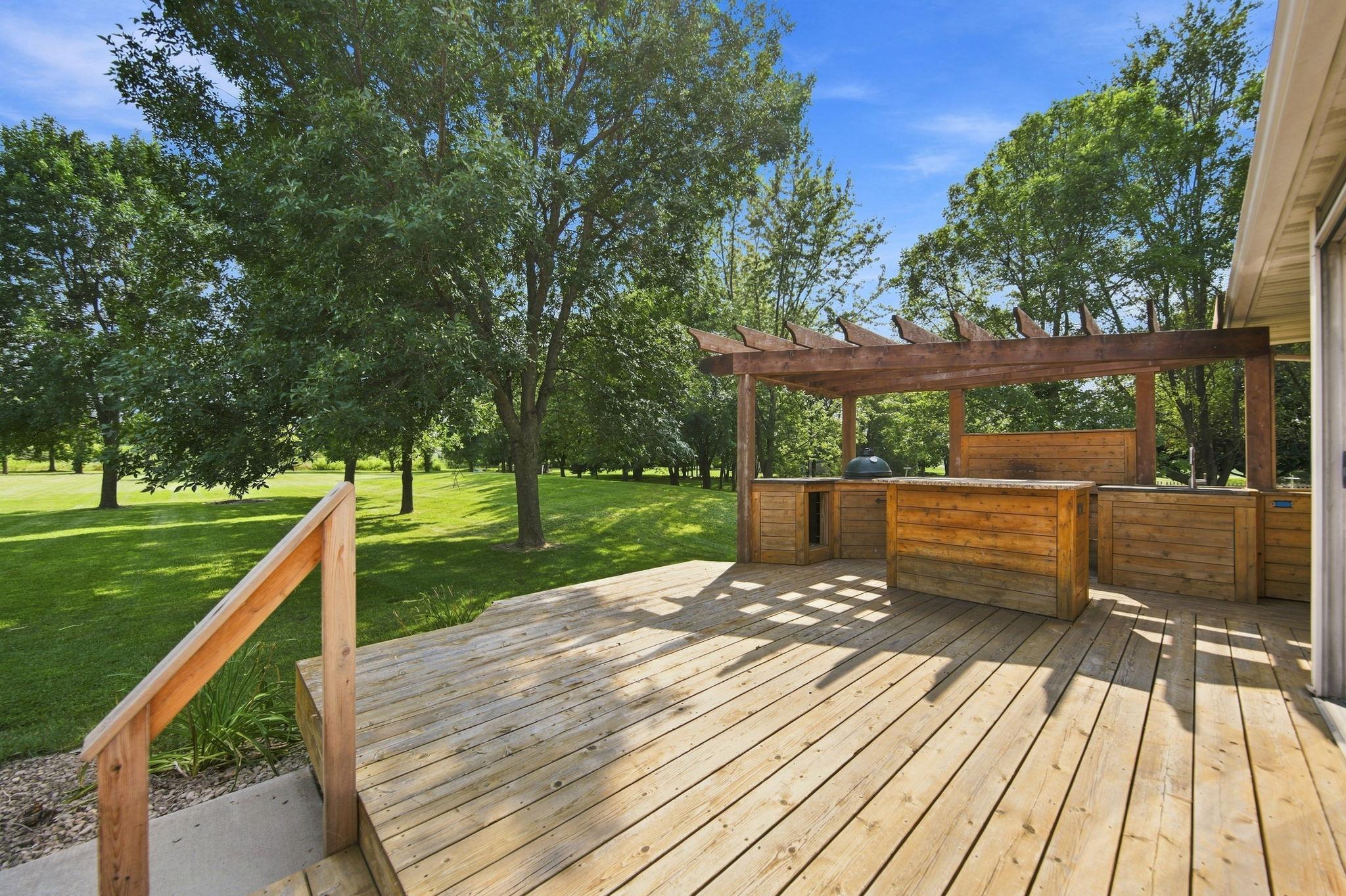 9081 13th Street Ne Property Photo 6