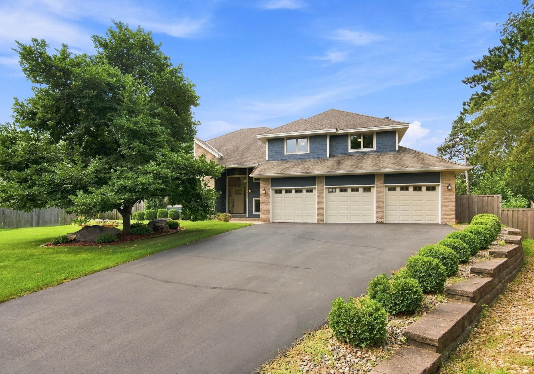 10340 Summer Place Property Photo 1
