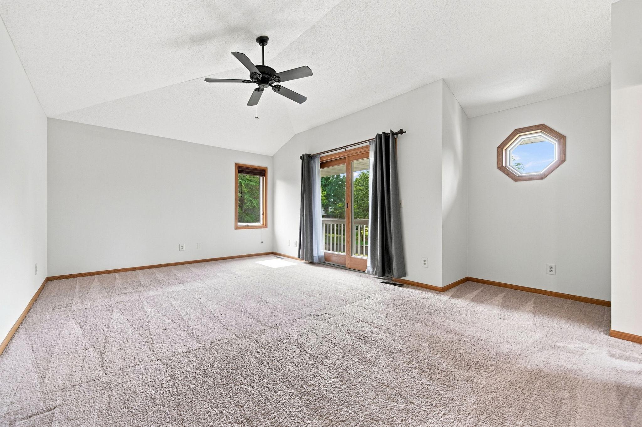 10340 Summer Place Property Photo 17
