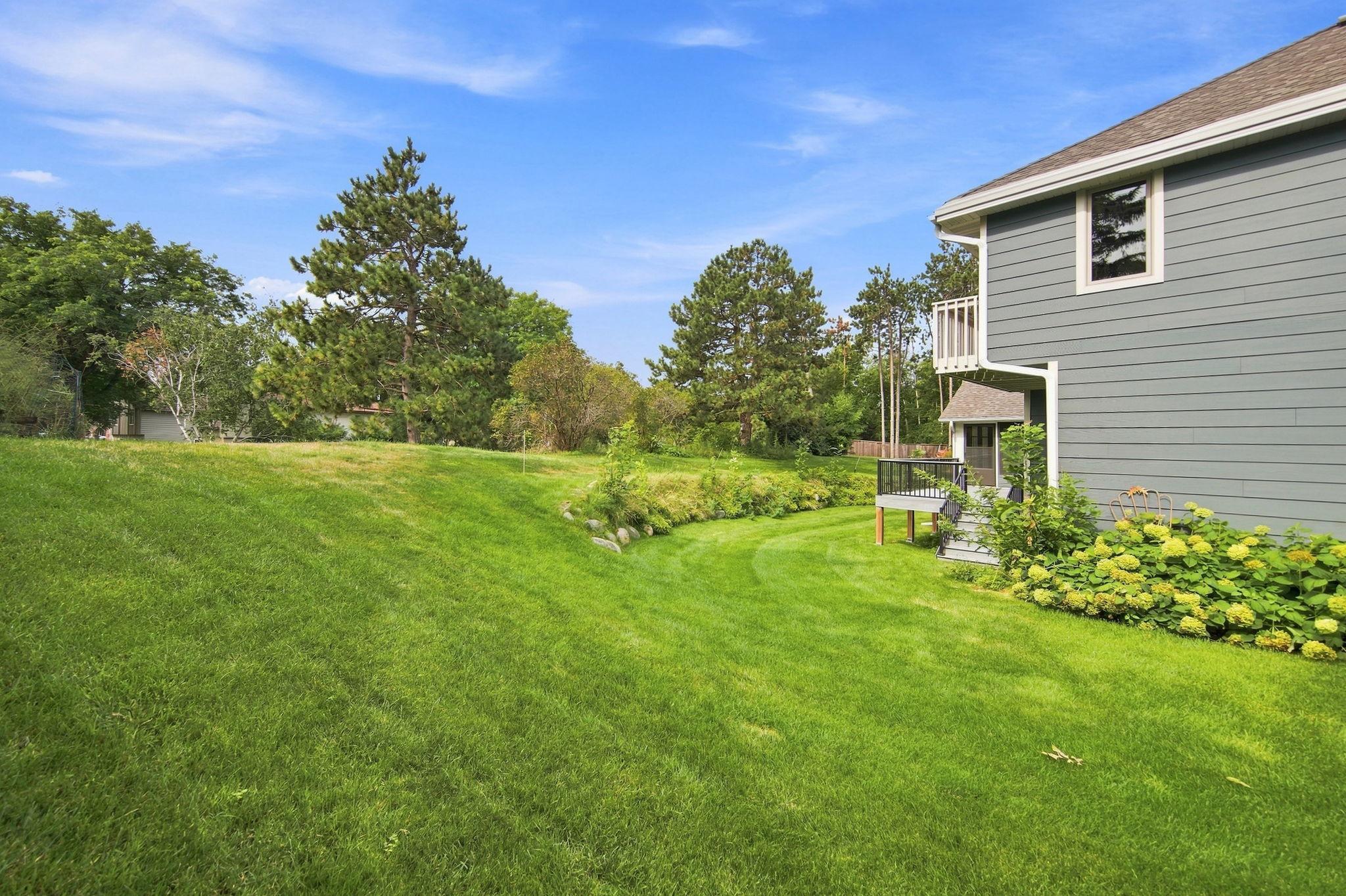 10340 Summer Place Property Photo 33