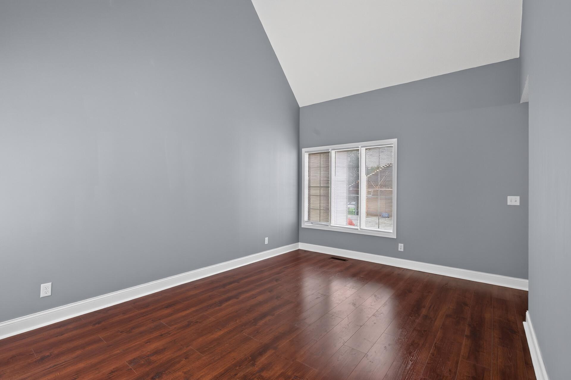 25 Stevens Street E 25 Property Photo 4