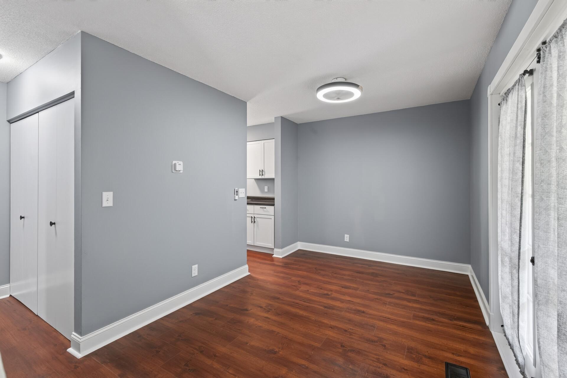 25 Stevens Street E 25 Property Photo 10