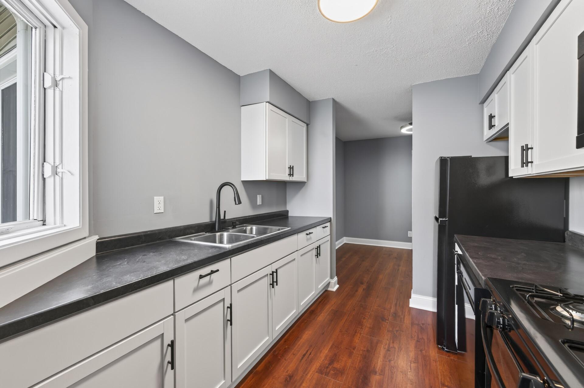 25 Stevens Street E 25 Property Photo 16