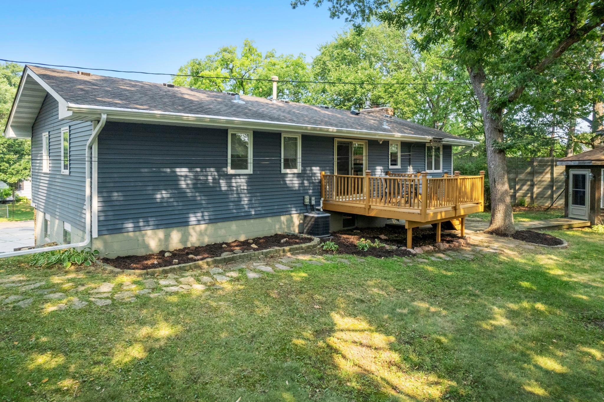 5375 Matterhorn Drive Ne Property Photo 8