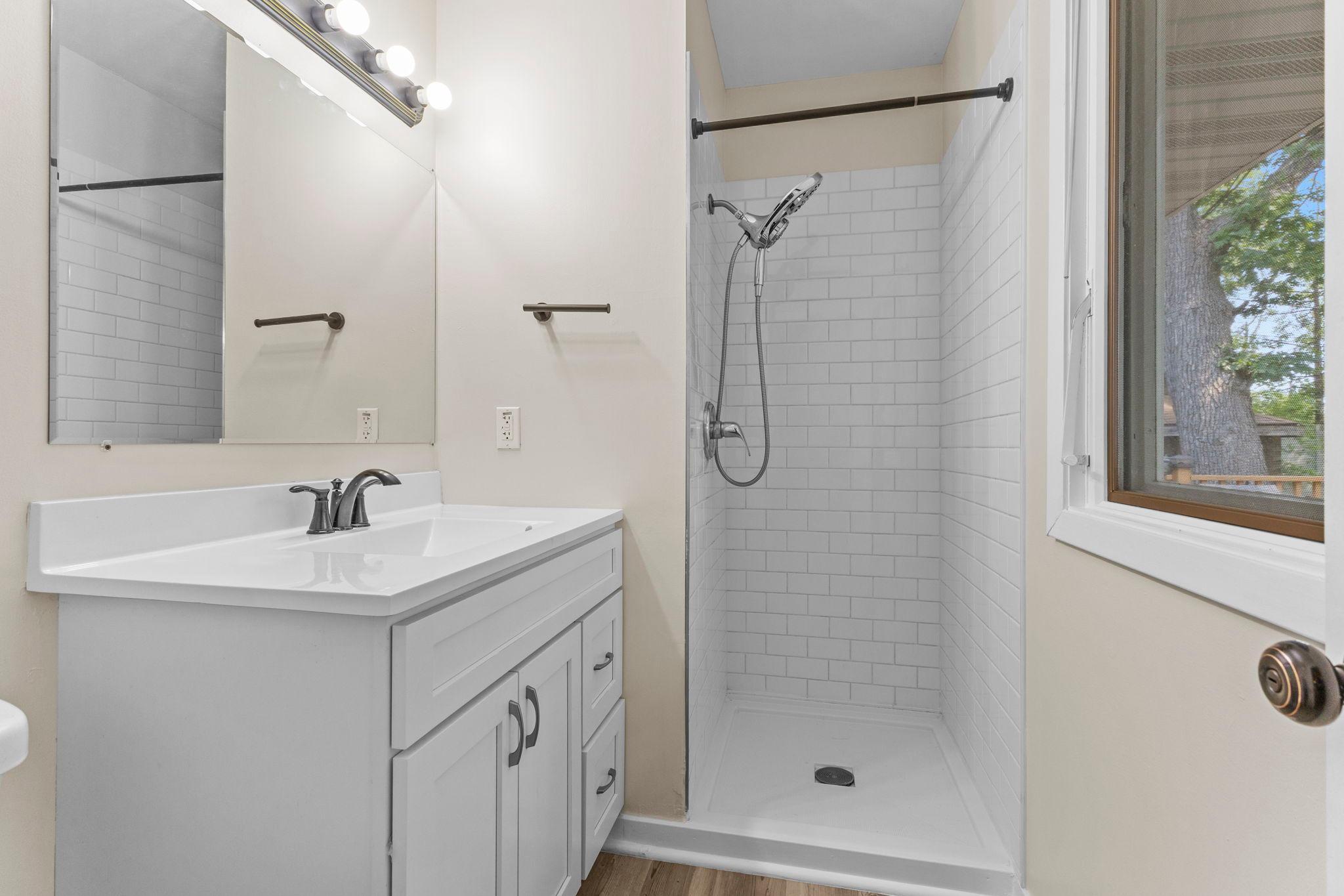 5375 Matterhorn Drive Ne Property Photo 34