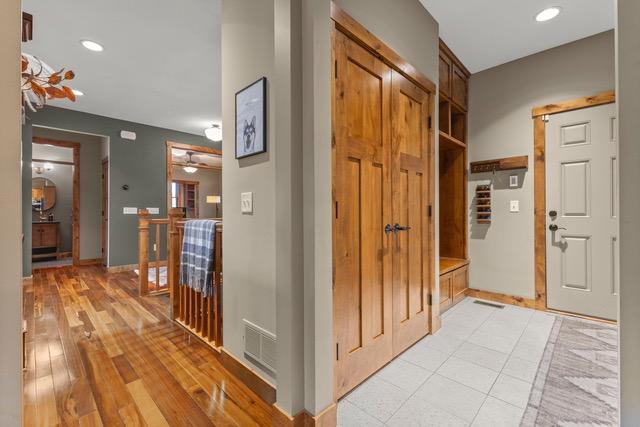 4540 Fable Hill Parkway N Property Photo 11