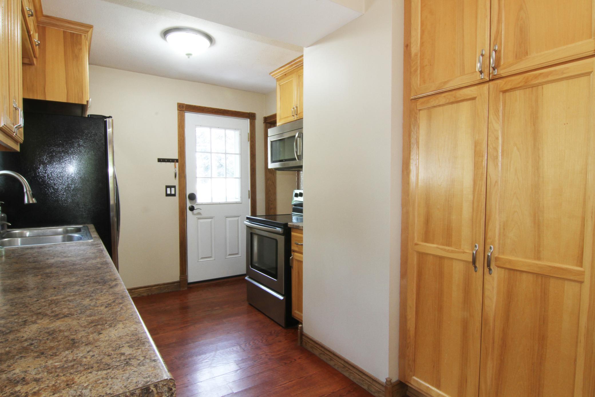 4142 Upton Avenue N Property Photo 9