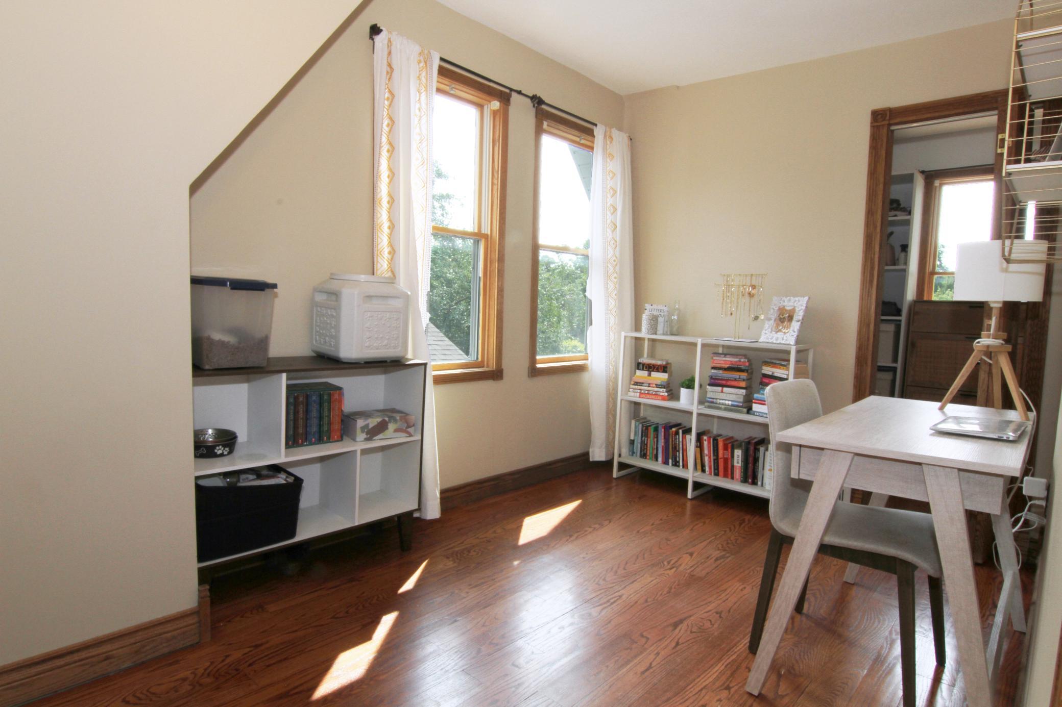 4142 Upton Avenue N Property Photo 18
