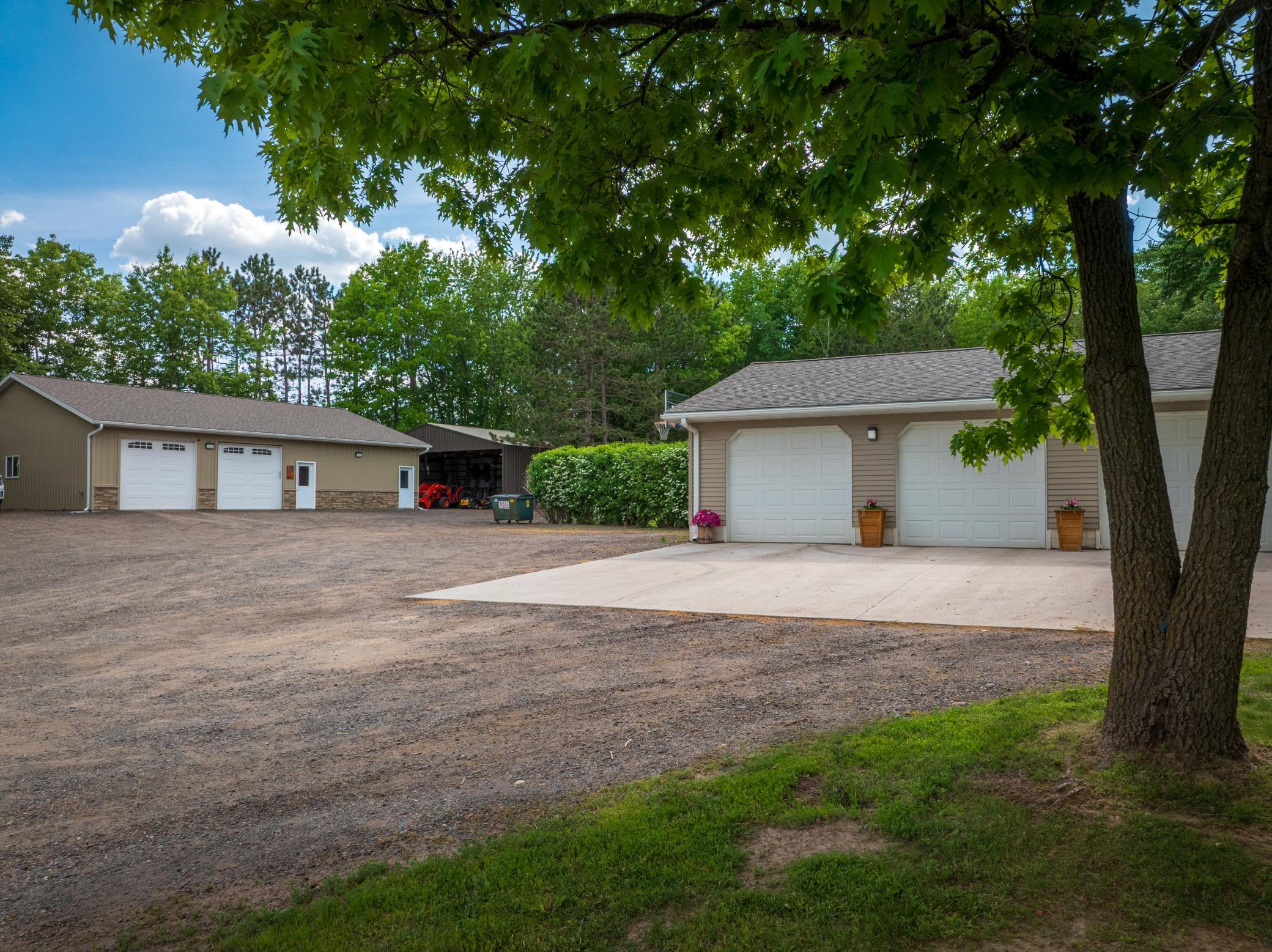 38813 Fox Road Property Photo 2