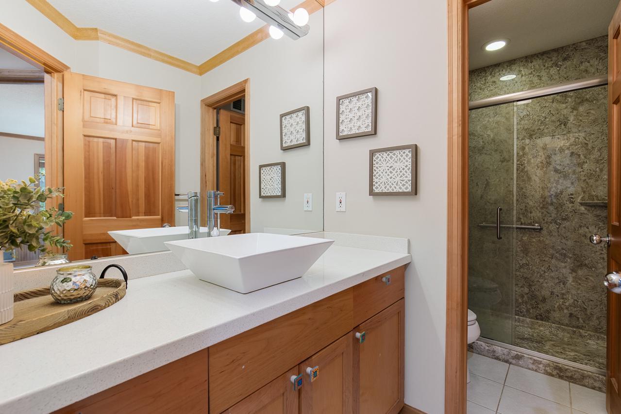 7602 S Bay Circle Property Photo 38