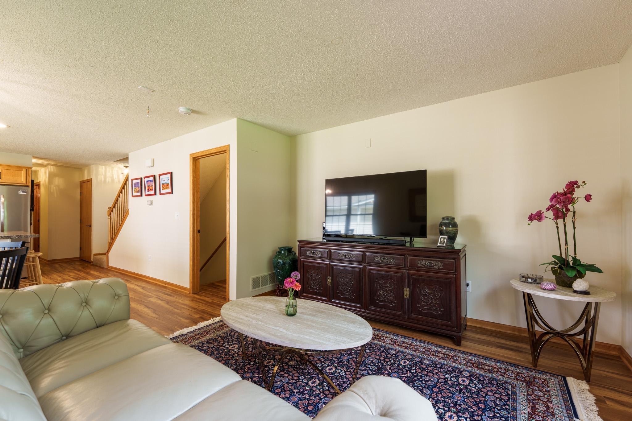 3049 Venice Lane Nw Property Photo 13