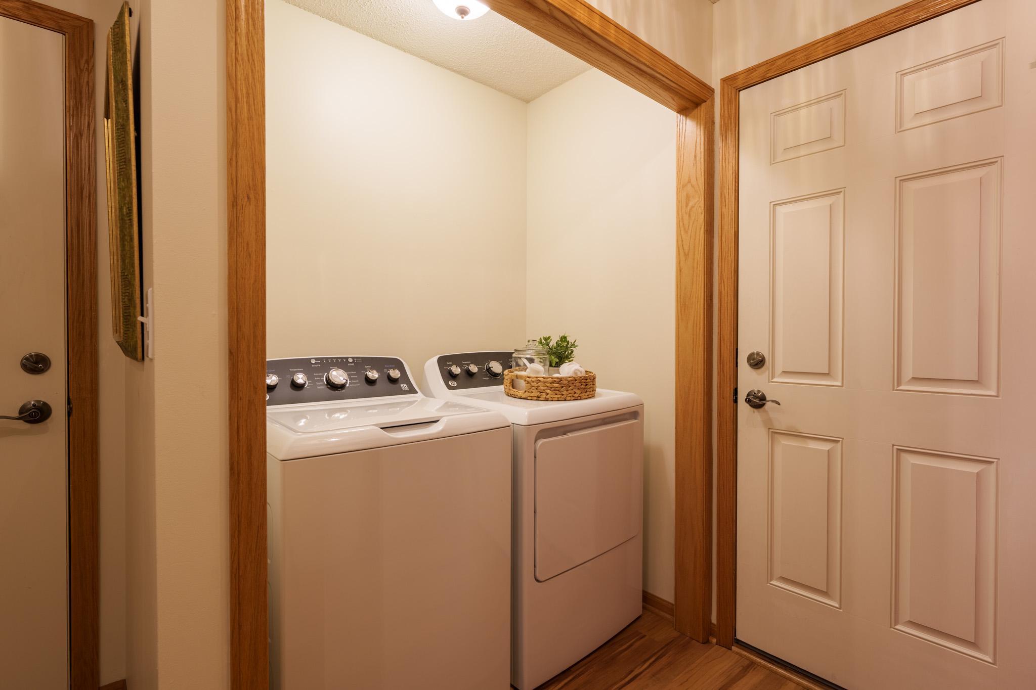 3049 Venice Lane Nw Property Photo 15