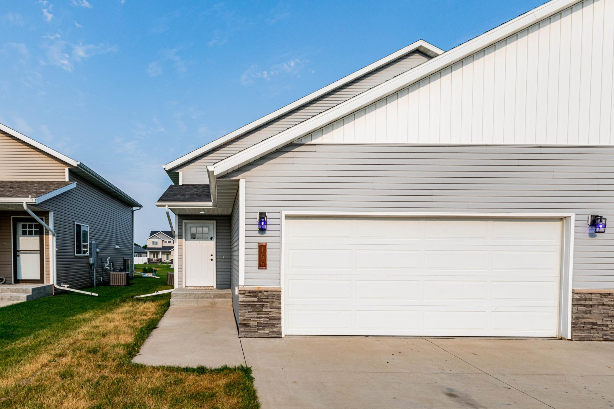 166 Pine Avenue Property Photo 1