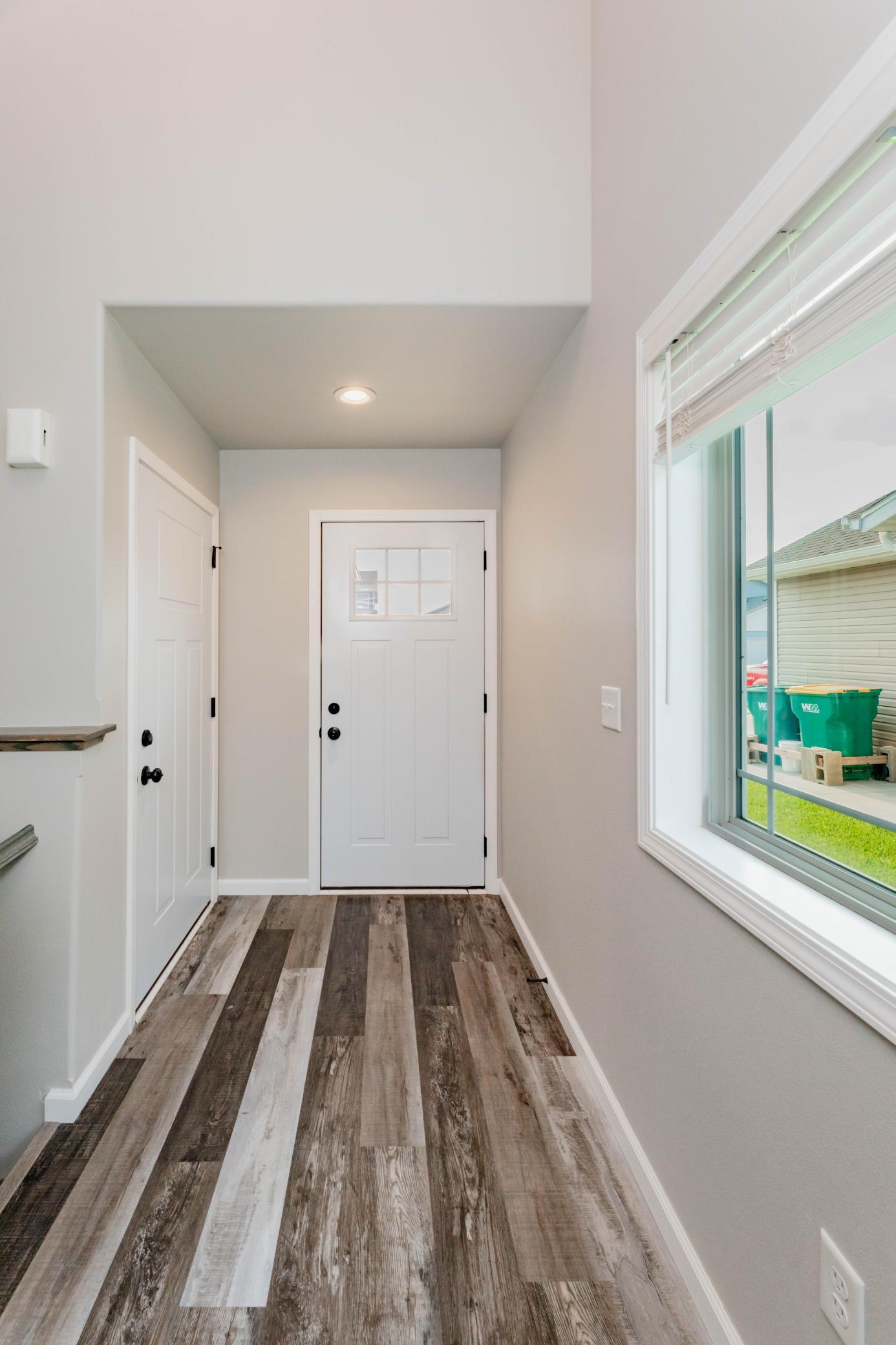 166 Pine Avenue Property Photo 3