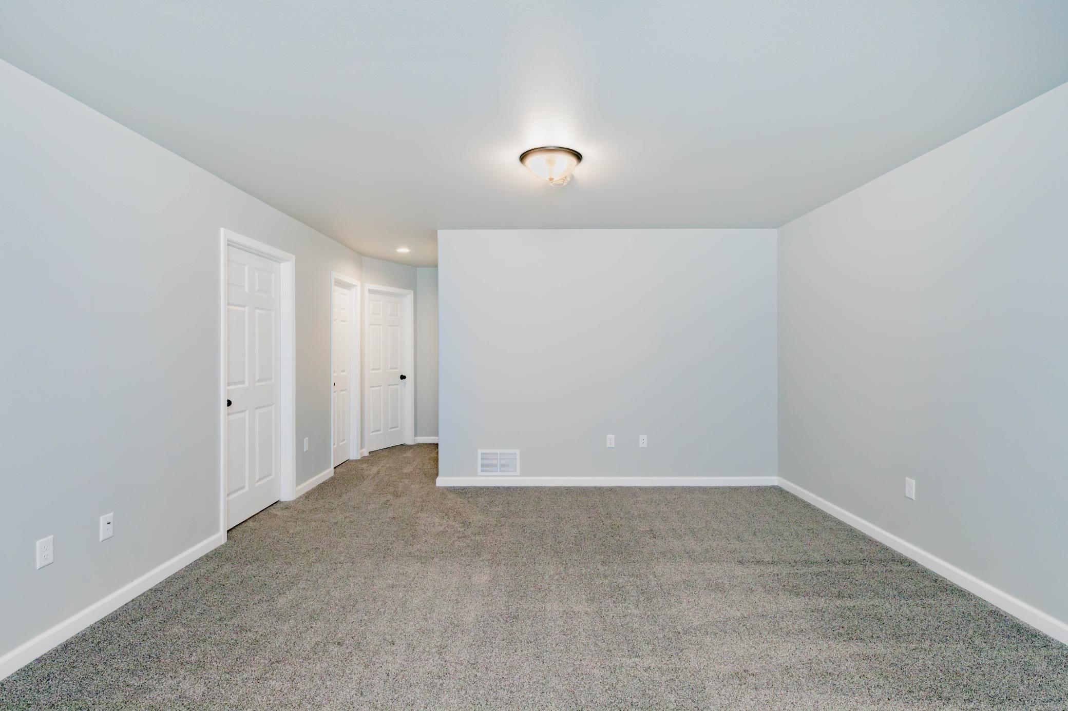 166 Pine Avenue Property Photo 16