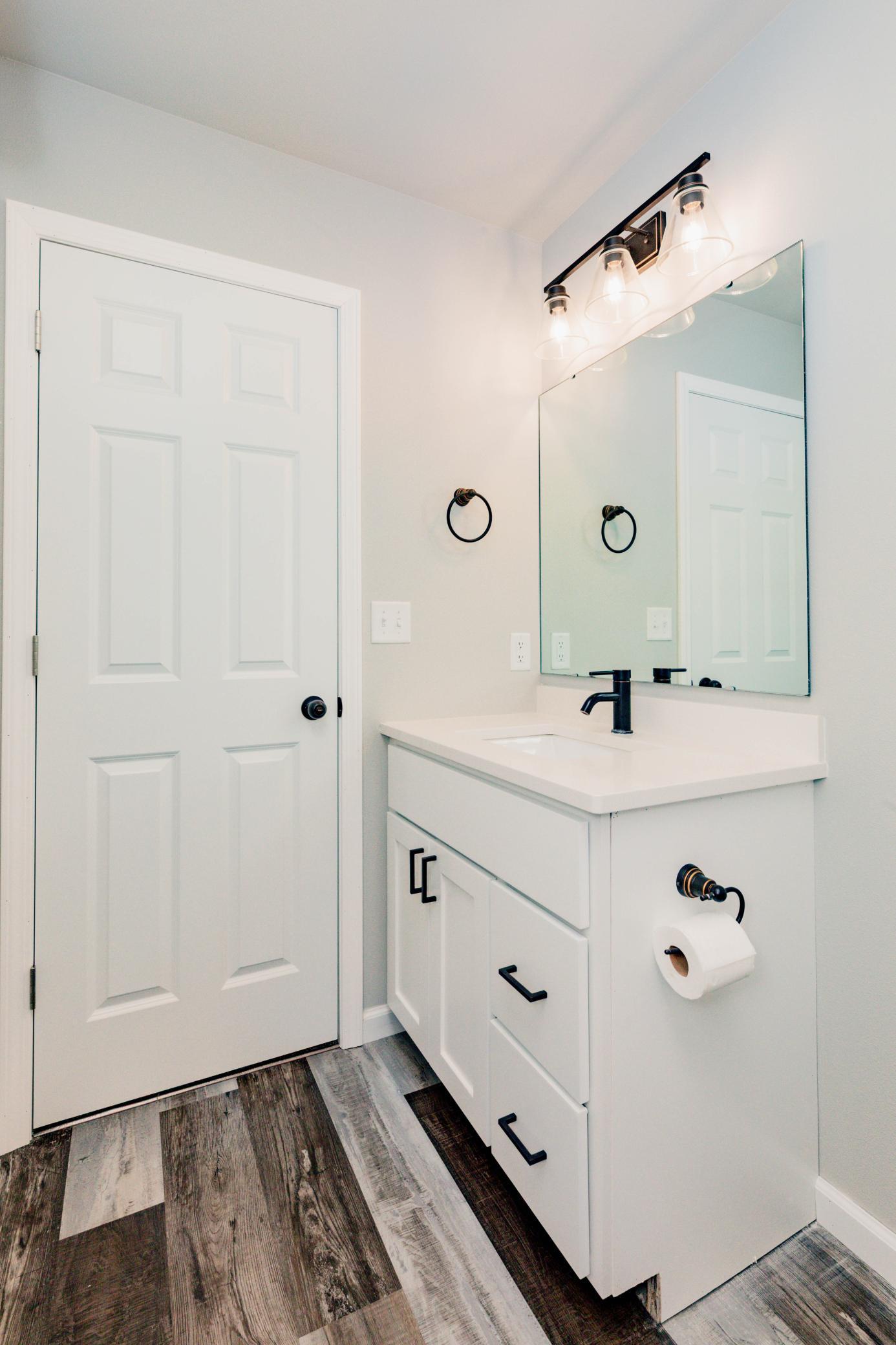 166 Pine Avenue Property Photo 21