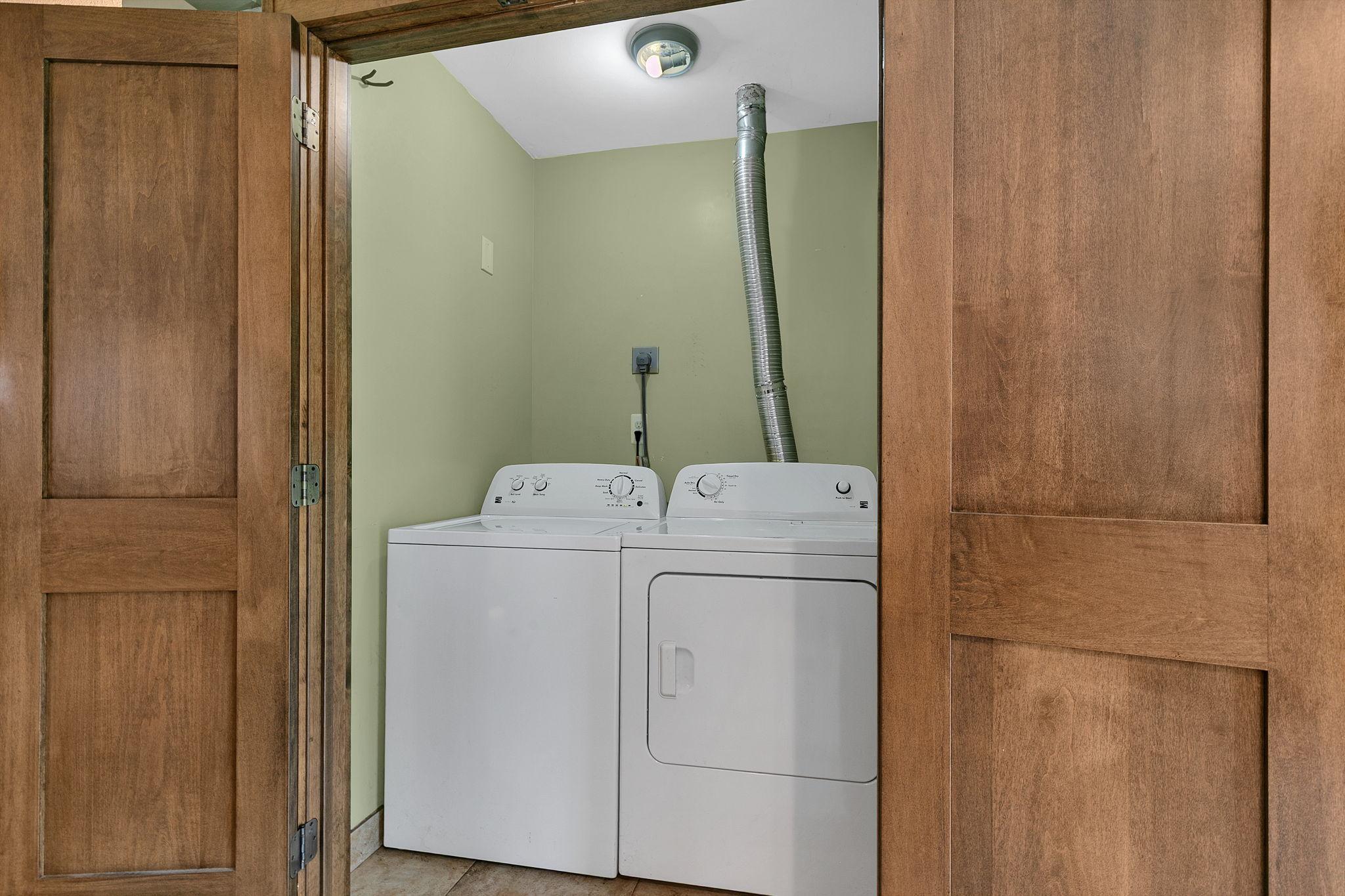308 17th Avenue N Property Photo 14