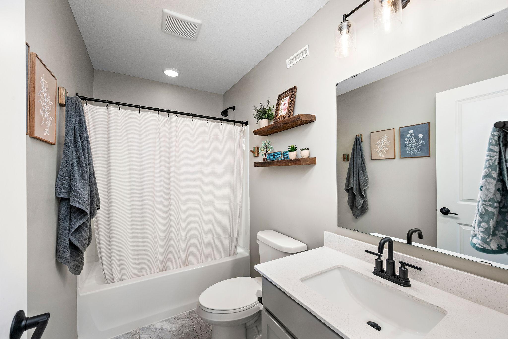 4864 Avery Court Property Photo 16