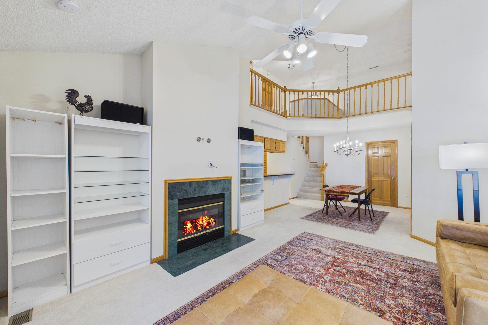 1744 Maple Court Property Photo 7