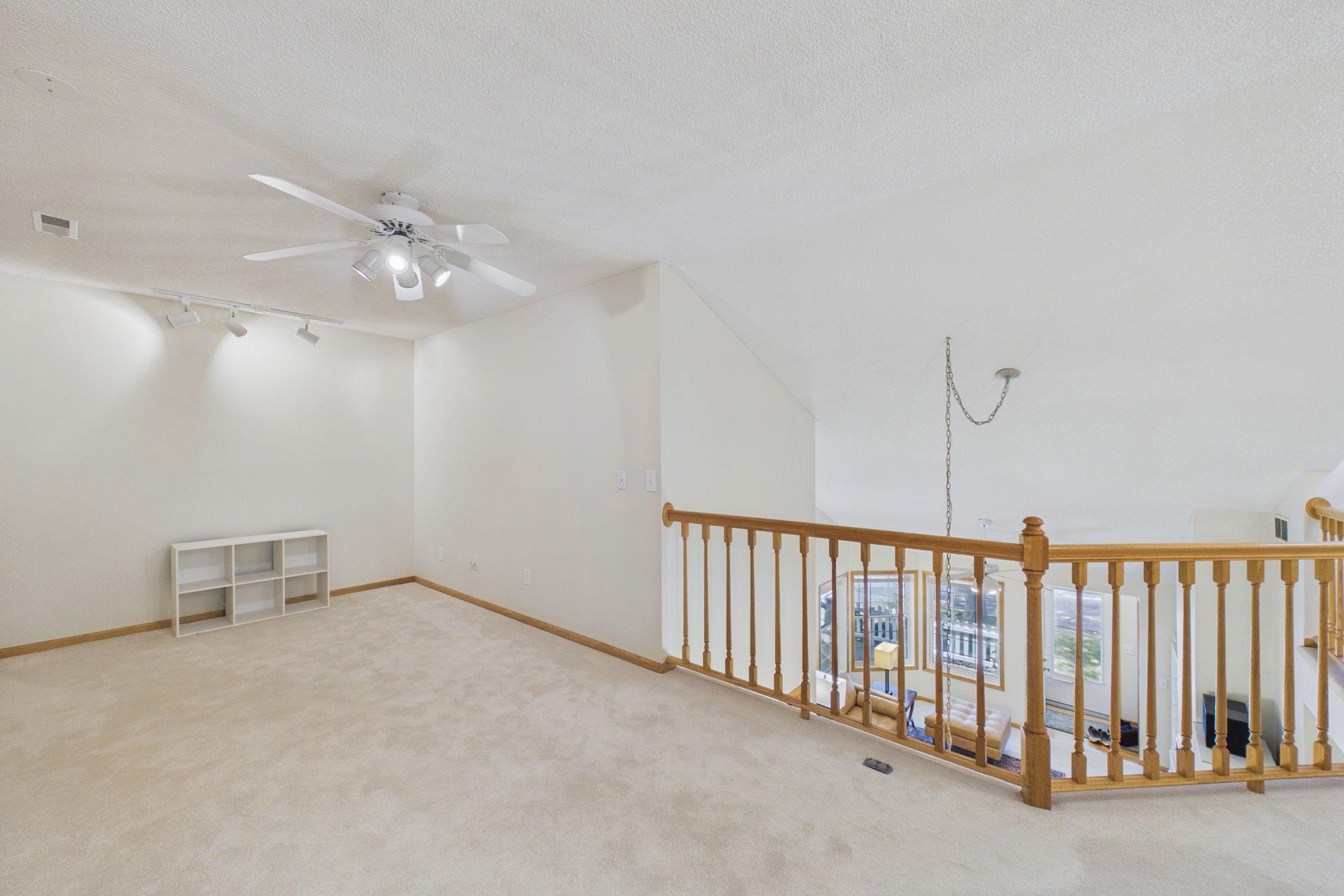 1744 Maple Court Property Photo 18