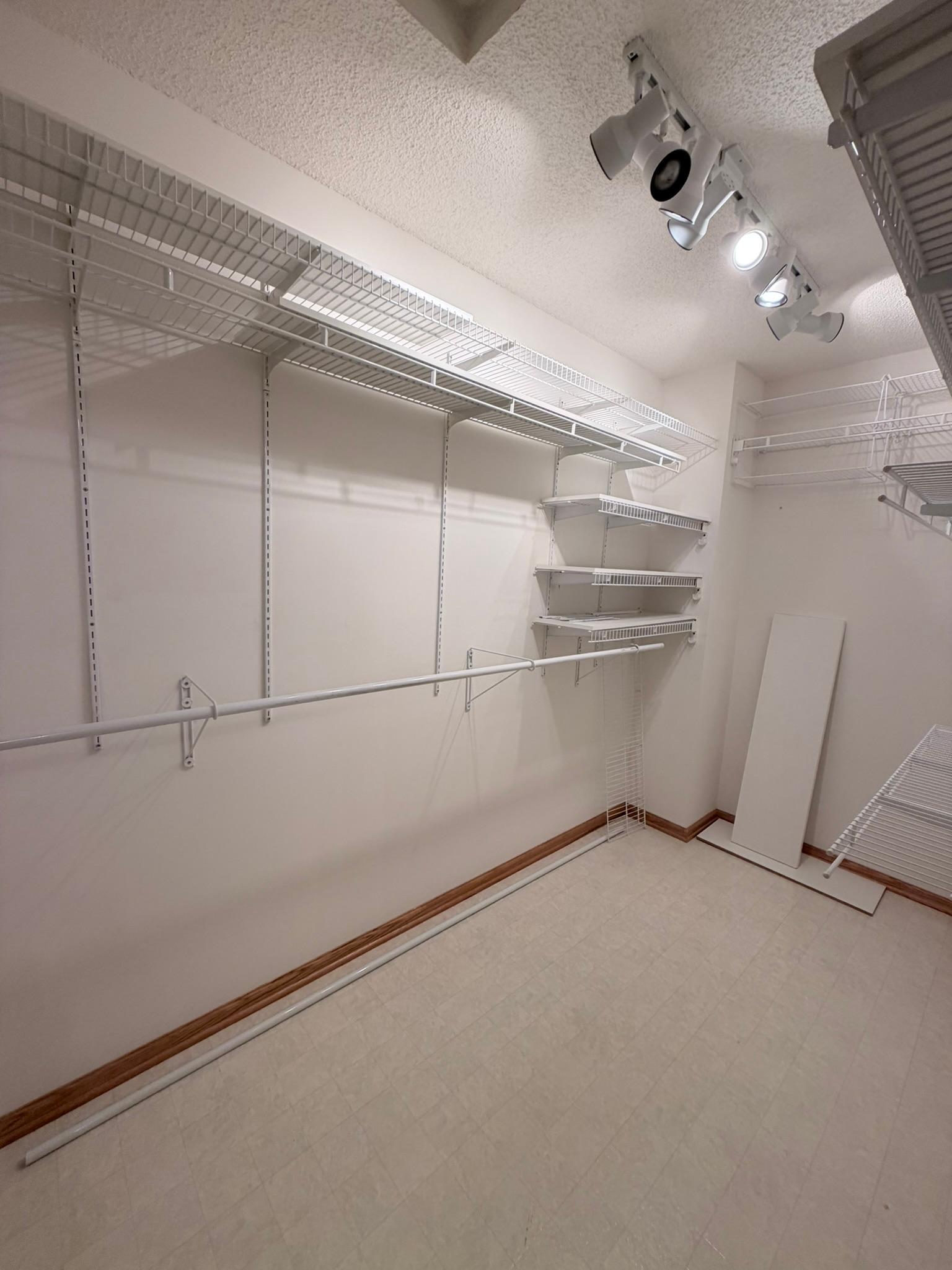 1744 Maple Court Property Photo 28