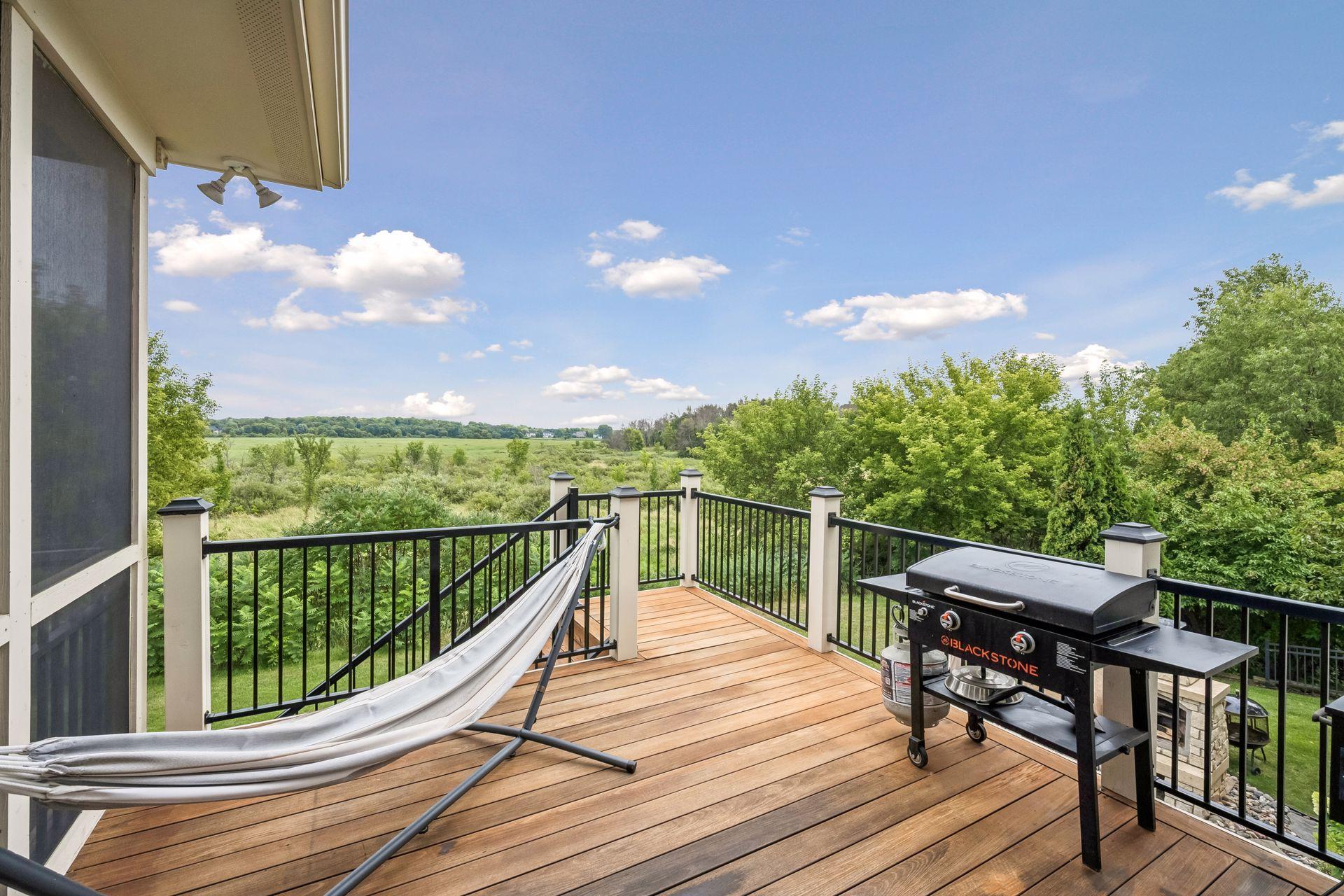 4544 Bluebell Trail N Property Photo 8