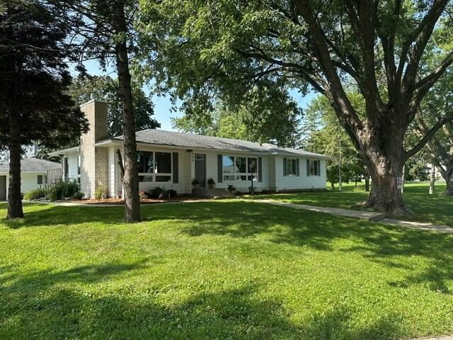 530 1st Street Property Photo 1