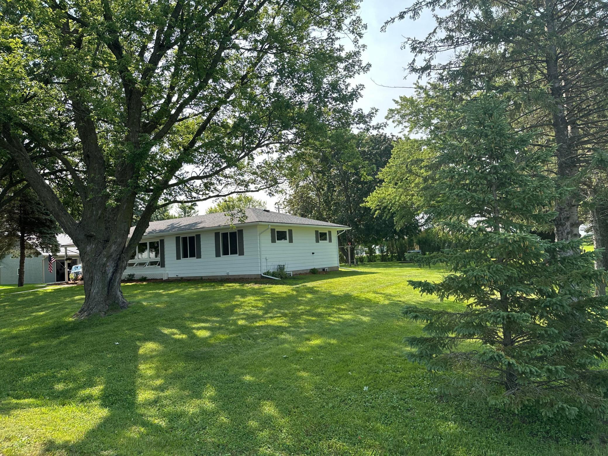 530 1st Street Property Photo 3