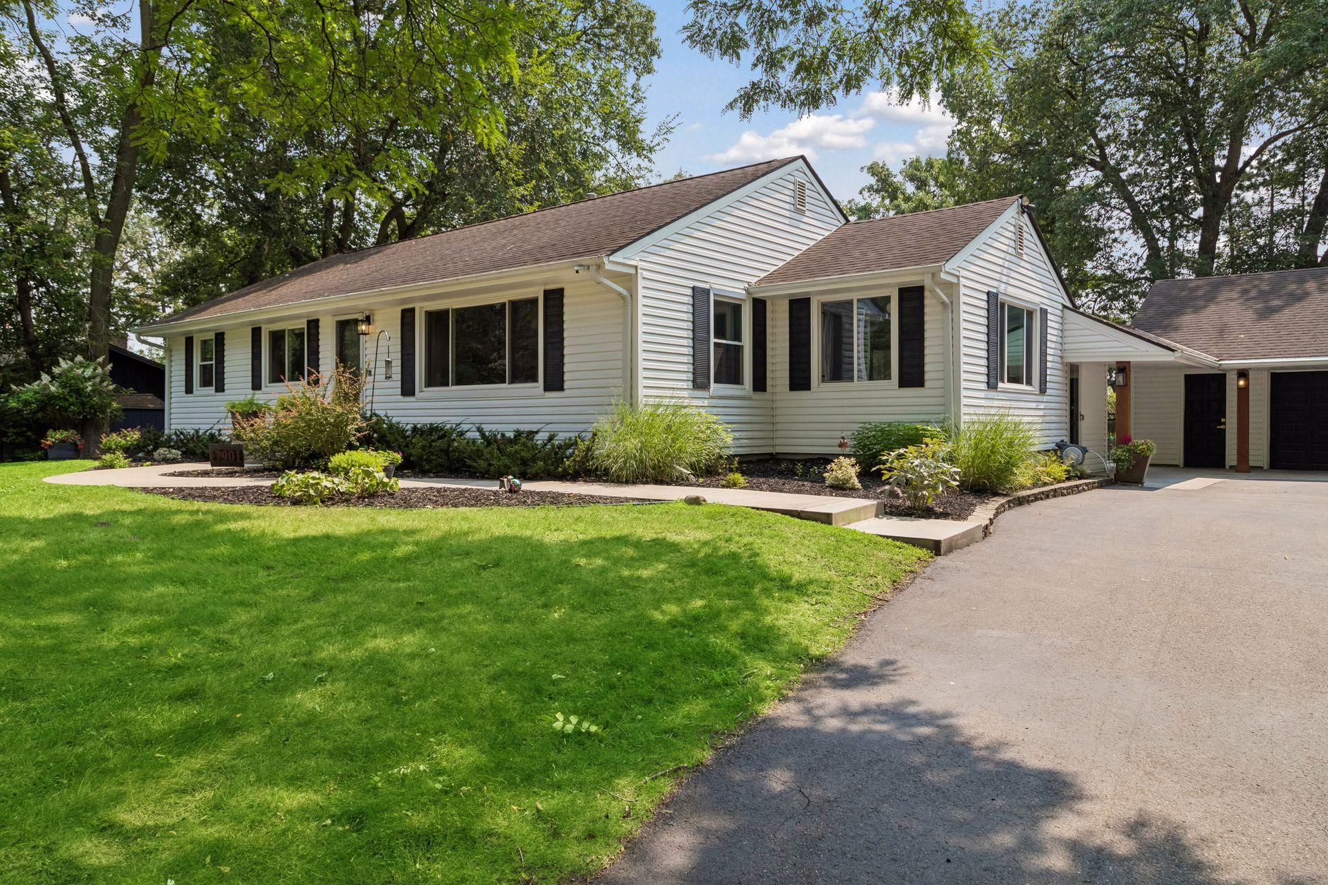 17901 Covington Road Property Photo 2