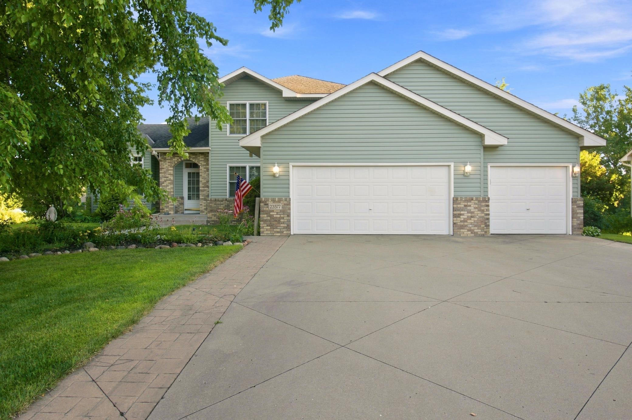 23577 Birch Circle Property Photo 1