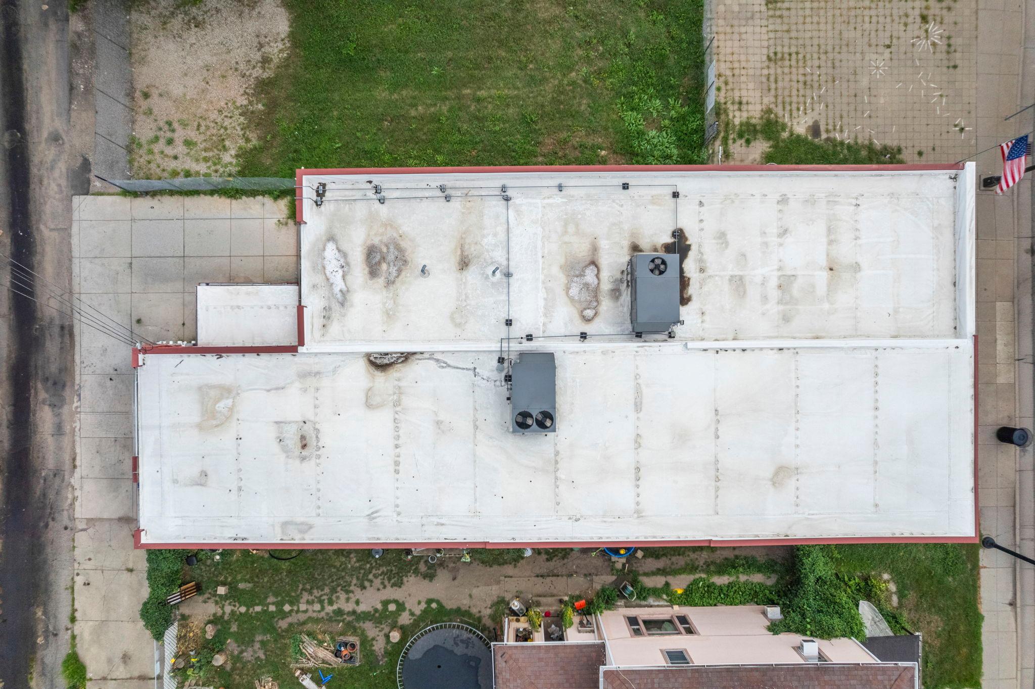 2038 W Broadway Avenue Property Photo 50