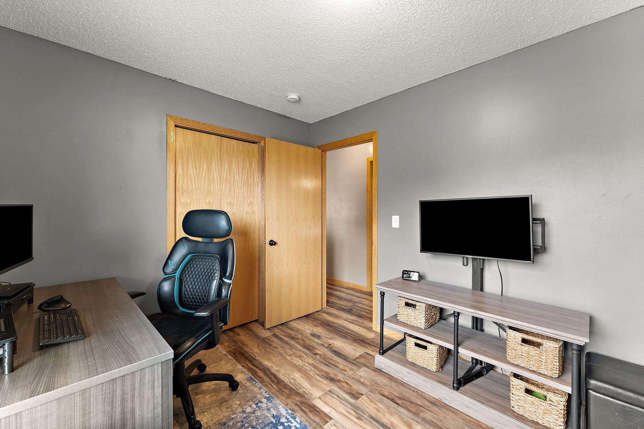 1300 Brookhaven Drive Property Photo 18