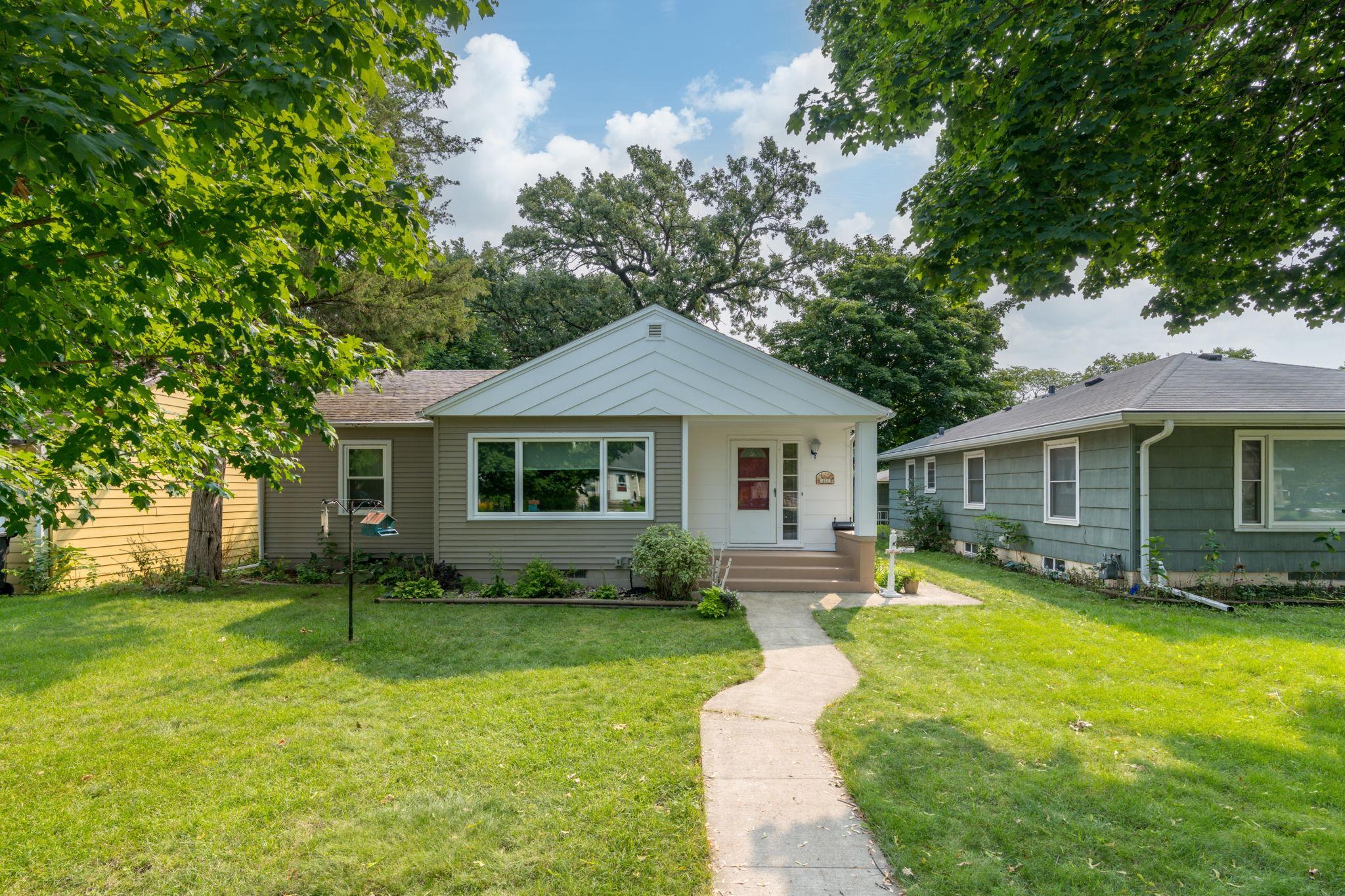 113 Hazel Street Property Photo 1