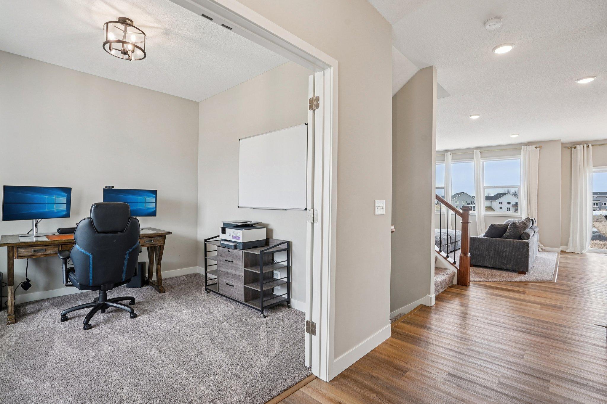 11624 5th Street Ne Property Photo 5