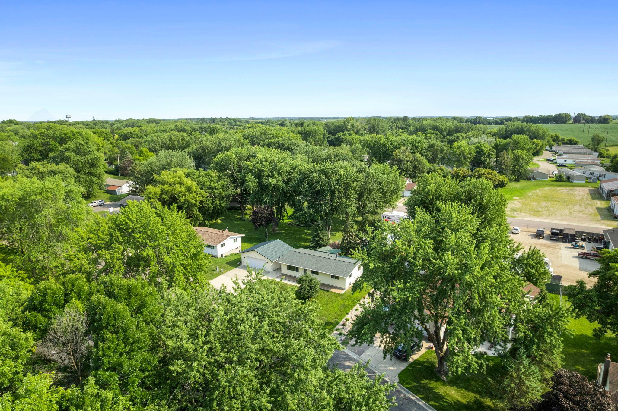 1230 8th Street Property Photo 2