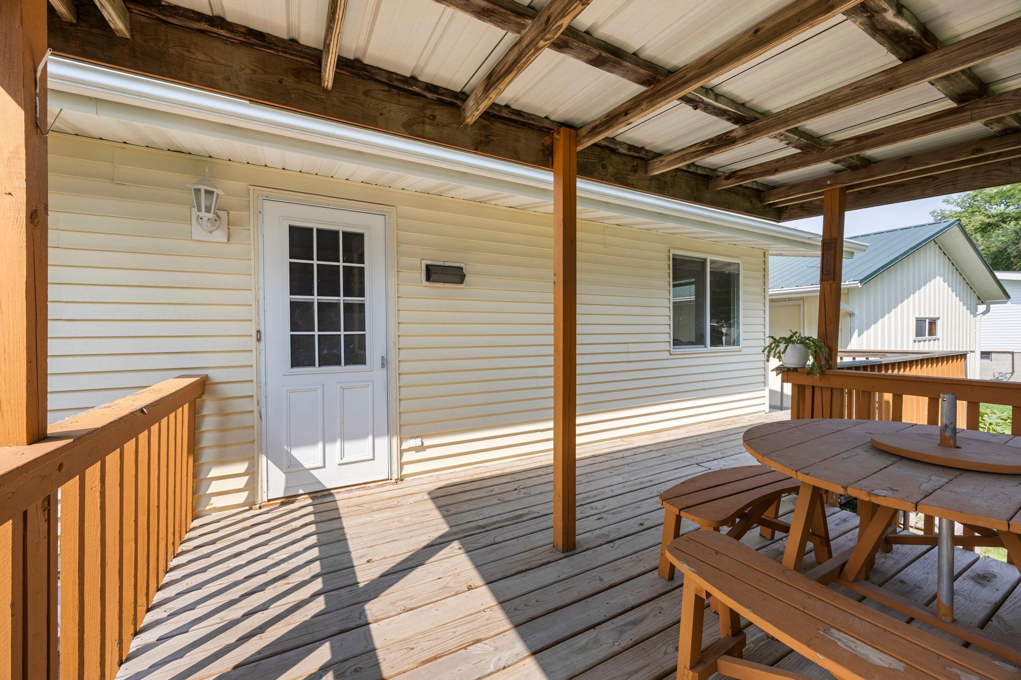 1230 8th Street Property Photo 32