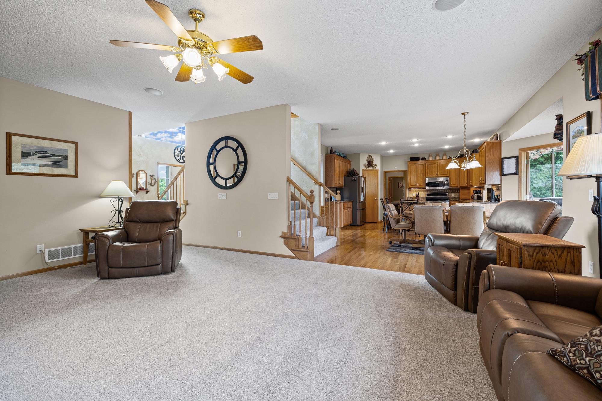 12101 Jasper Lane Property Photo 10